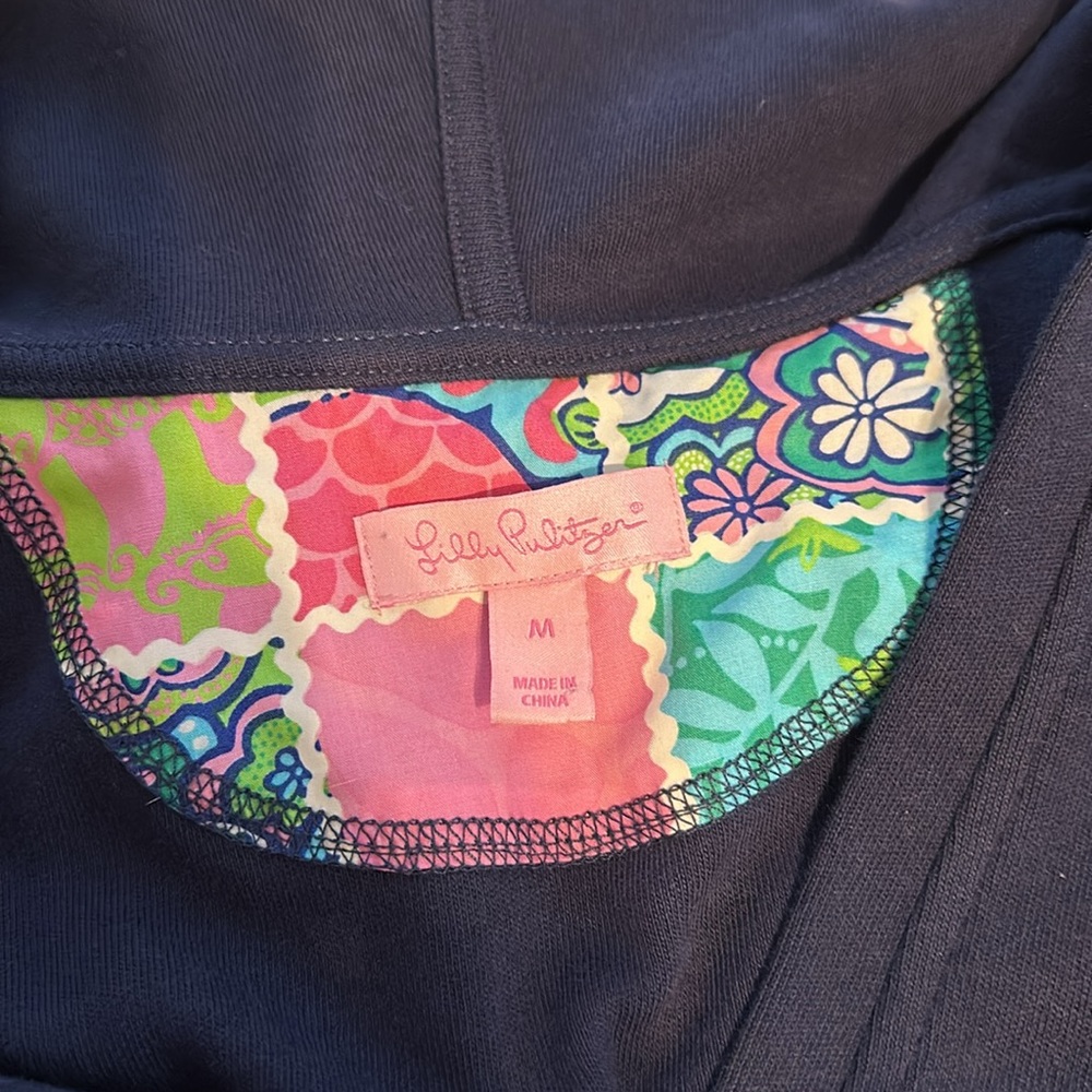Lilly Pulitzer knit hoodie. Size M - Picture 5 of 5